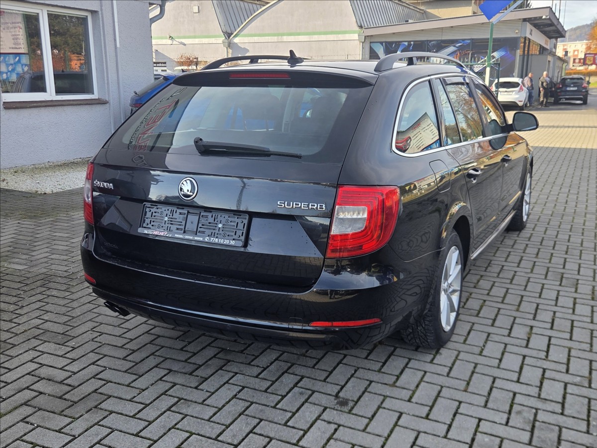 Škoda Superb