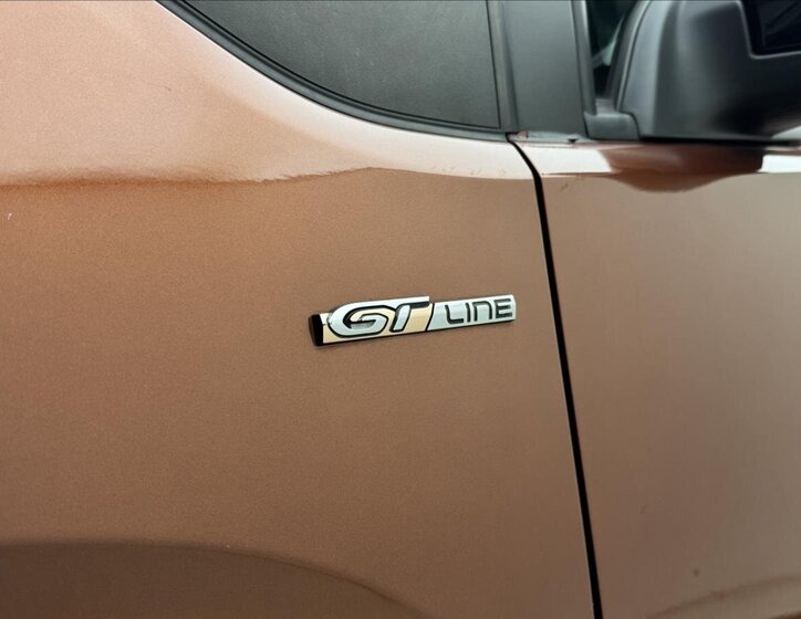 Peugeot Rifter MPV 1,5 l 96 kw