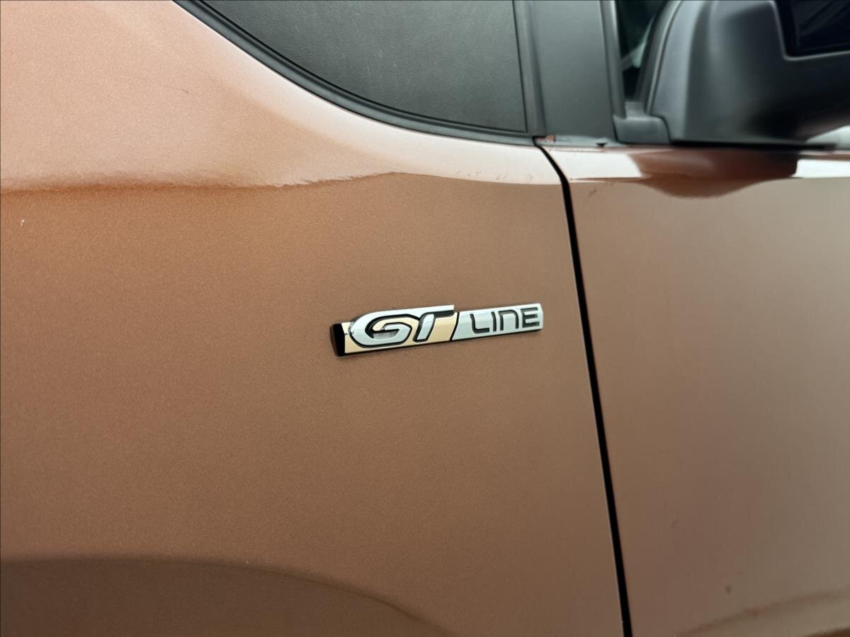 Peugeot Rifter MPV 1,5 l 96 kw