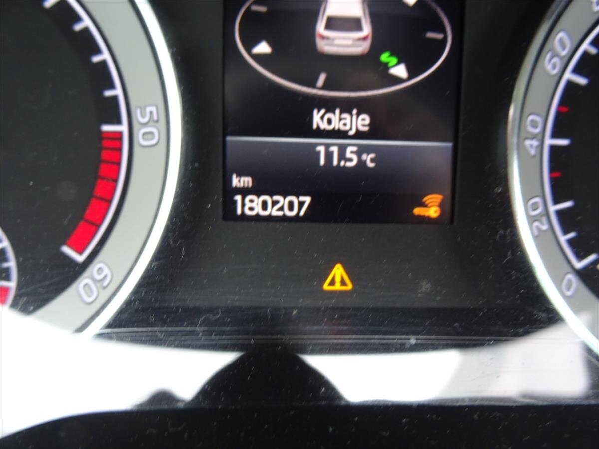 Škoda Superb Kombi 1,6 l 88 kw