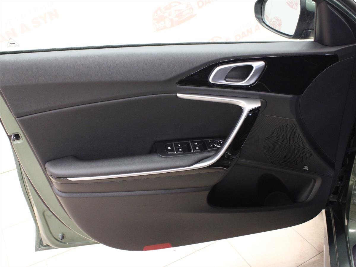 KIA ProCeed Kombi 1,5 l 103 kw