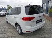 Volkswagen Touran 10