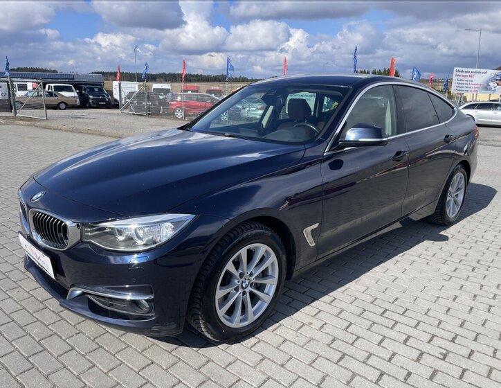 BMW Řada 3 Sedan / Limuzína 3,0 l 225 kw