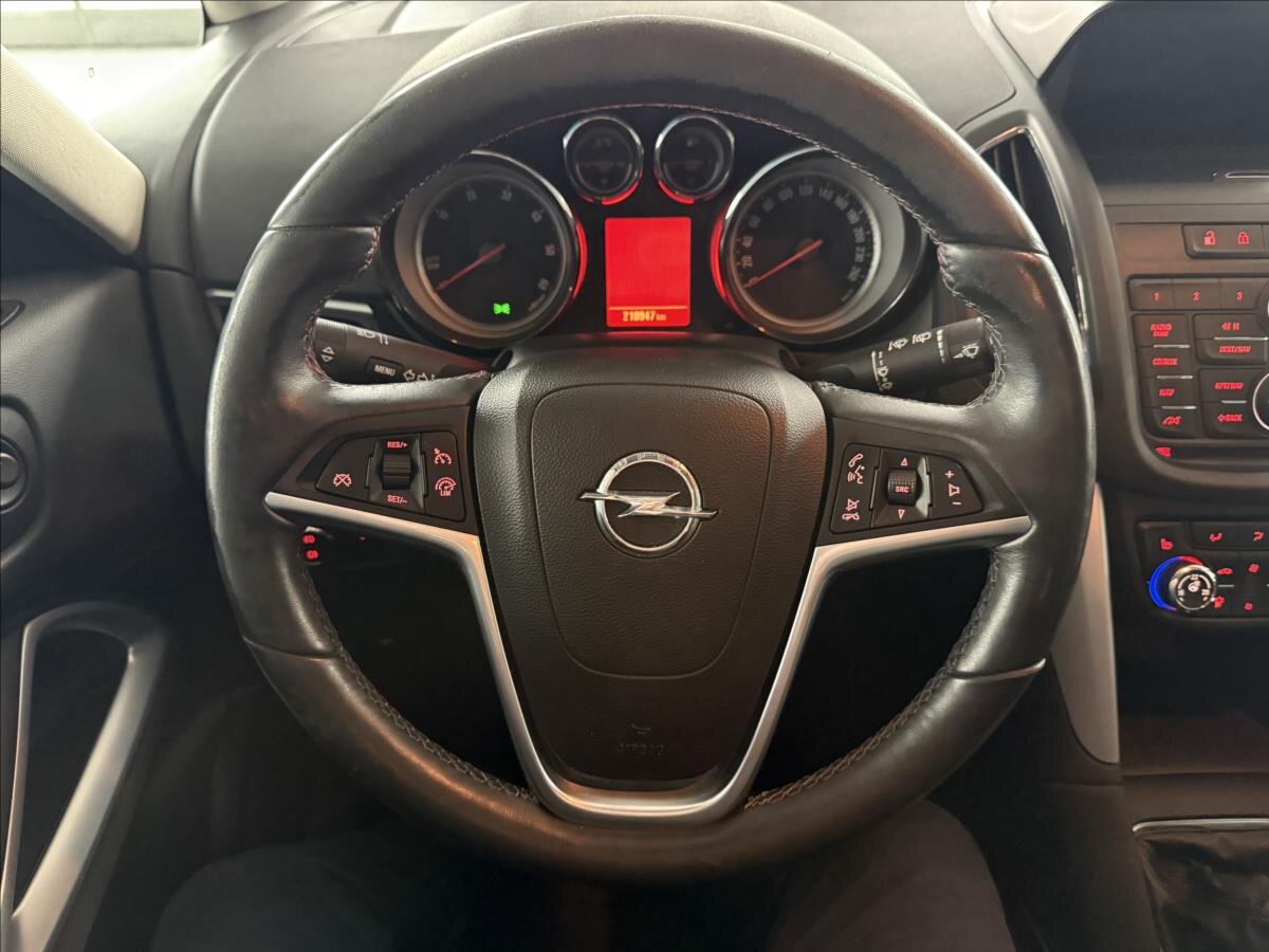 Opel Zafira MPV 2,0 l 96 kw