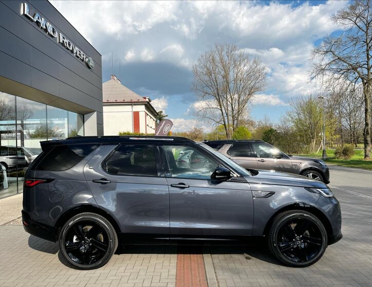 Land Rover Discovery SUV / Terénní 3,0 l 257 kw