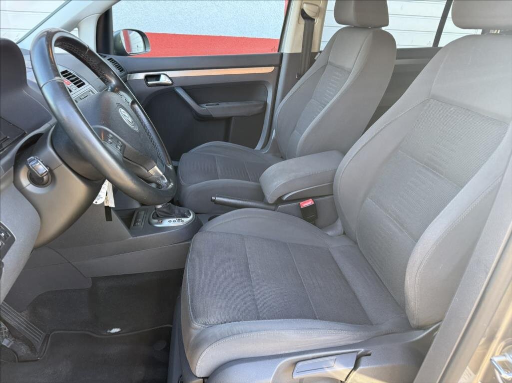 Volkswagen Touran MPV 2,0 l 103 kw