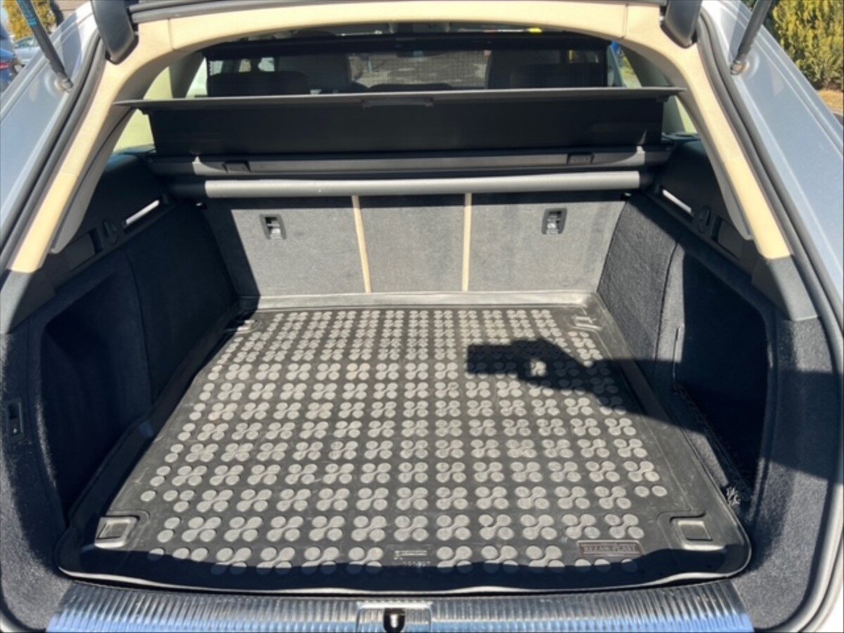 Audi A4 Allroad Kombi 3,0 l 160 kw