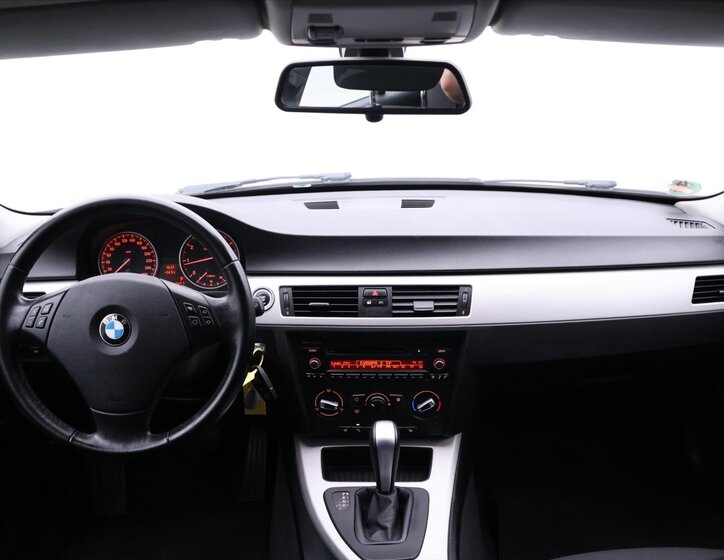 BMW Řada 3 26