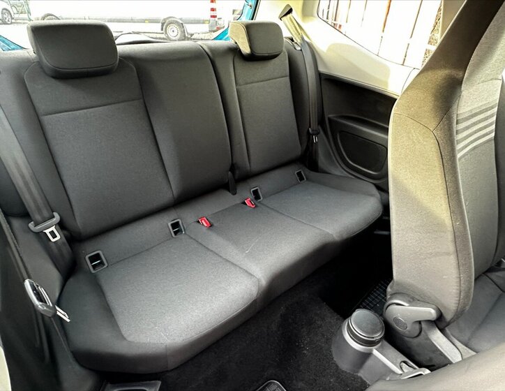 Volkswagen up! Hatchback 999,0 50 kw