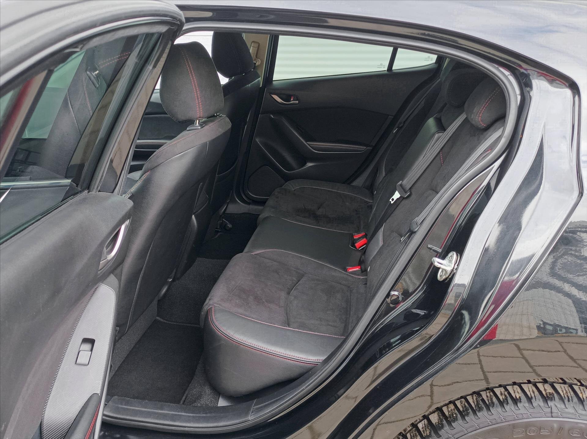 Mazda 3 Hatchback 1,5 l 77 kw