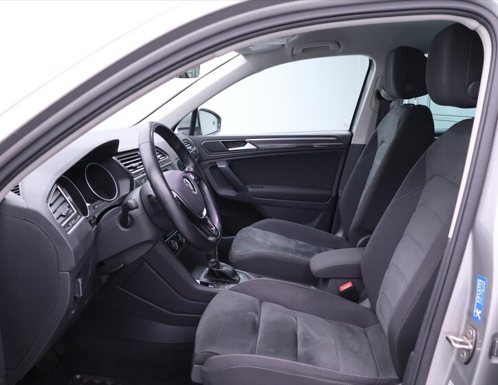 Volkswagen Tiguan 11