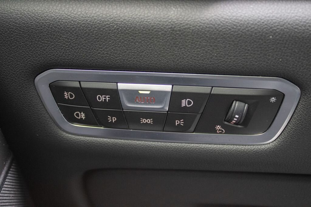 BMW X5 SUV 3,0 l 195 kw