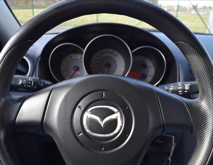 Mazda 3 35
