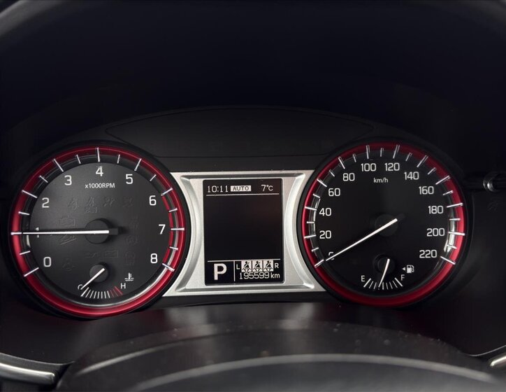 Suzuki Vitara SUV / Terénní 1,4 l 103 kw