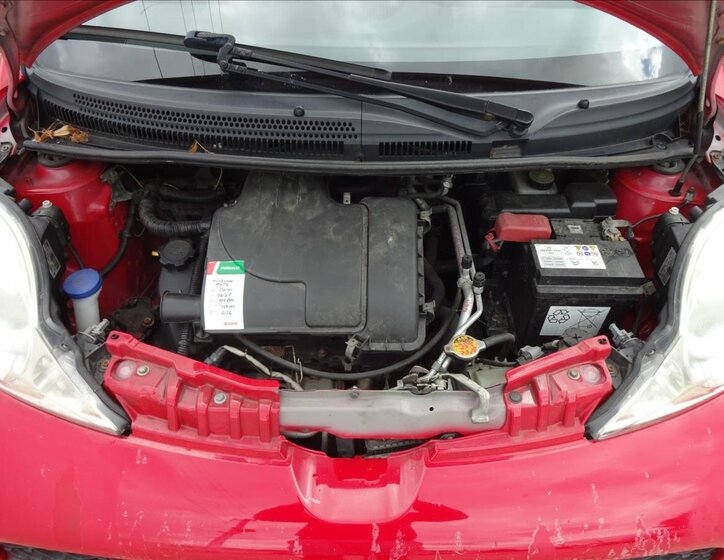 Peugeot 107 Hatchback 998,0 50 kw