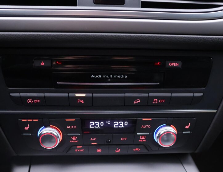 Audi A6 Allroad Kombi 3,0 l 180 kw