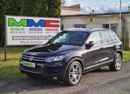 Volkswagen Touareg SUV 4,1 l 250 kw