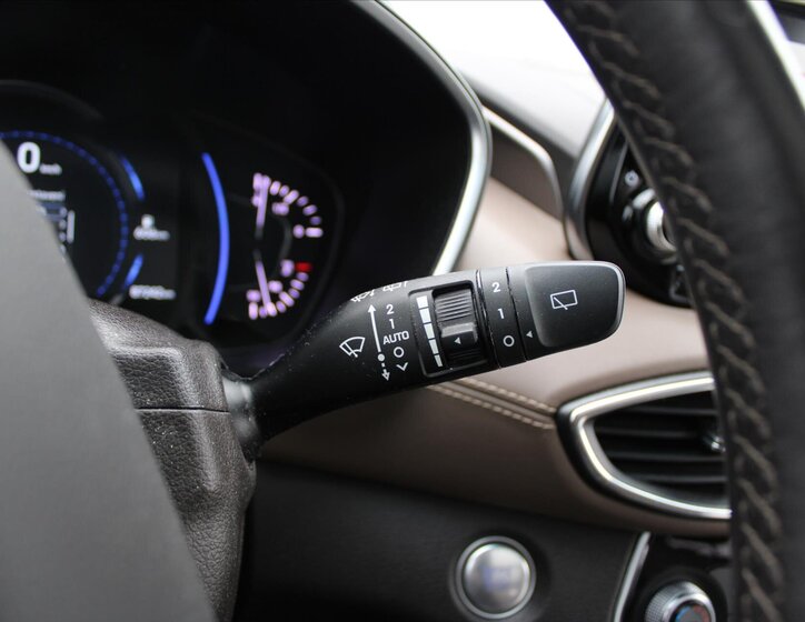 Hyundai Santa Fe SUV 2,2 l 147 kw