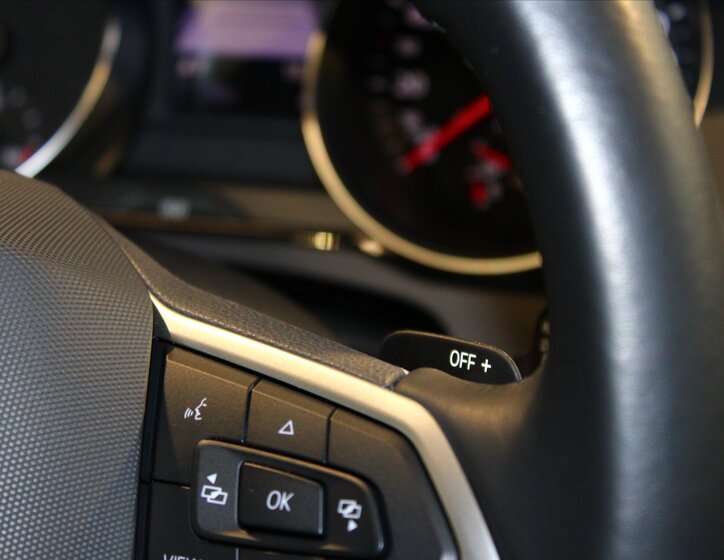 Volkswagen Passat 13