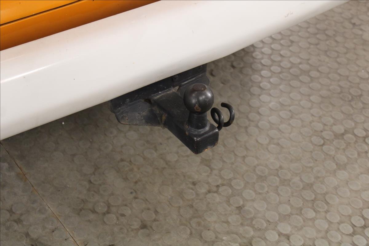 Volkswagen Transporter Kombi 1,3 l 37 kw