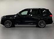 BMW X7 2