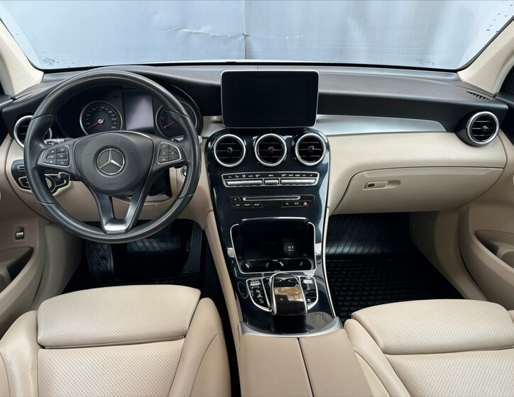 Mercedes-Benz GLC 18