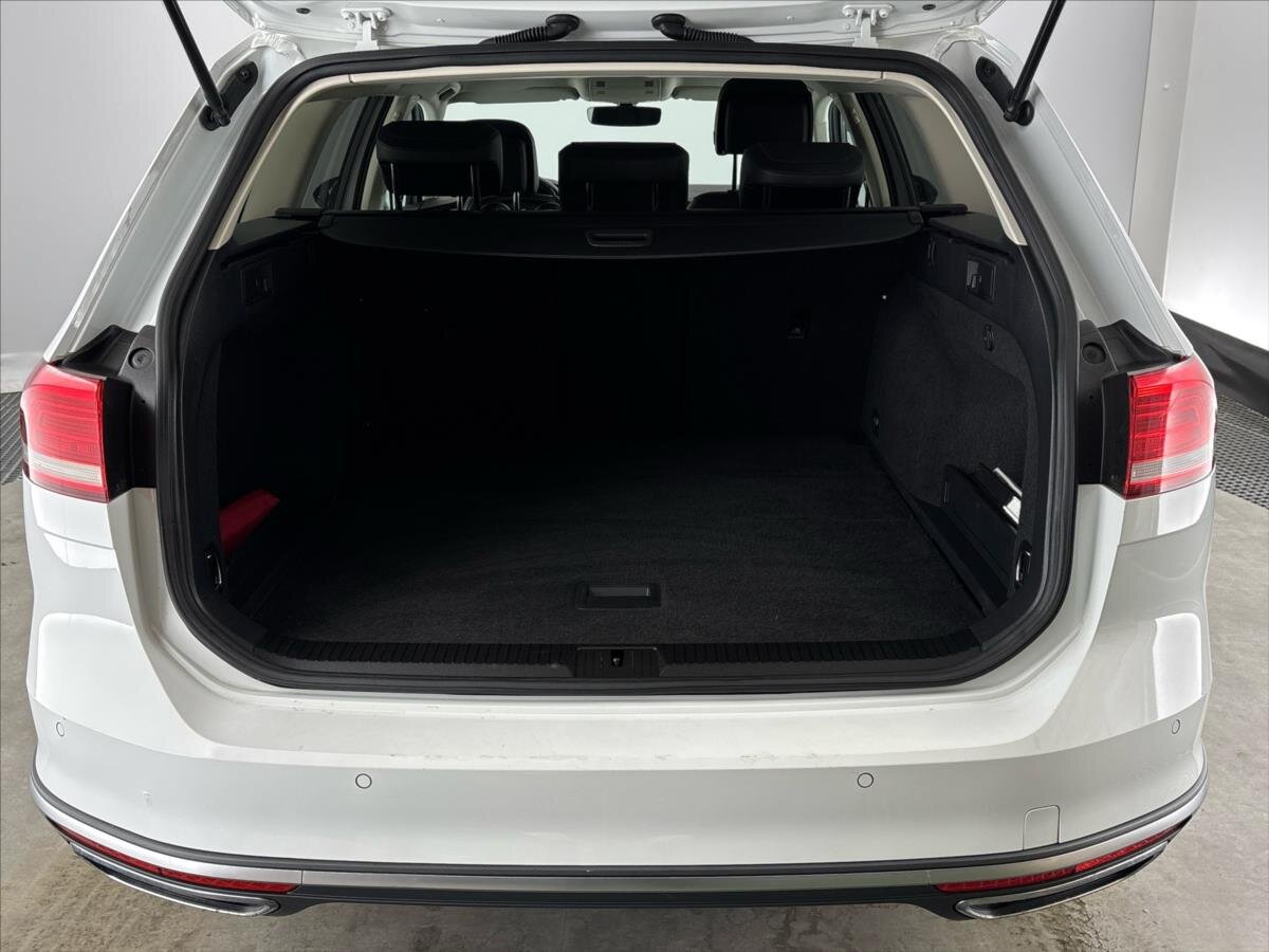 Volkswagen Passat Kombi 2,0 l 140 kw