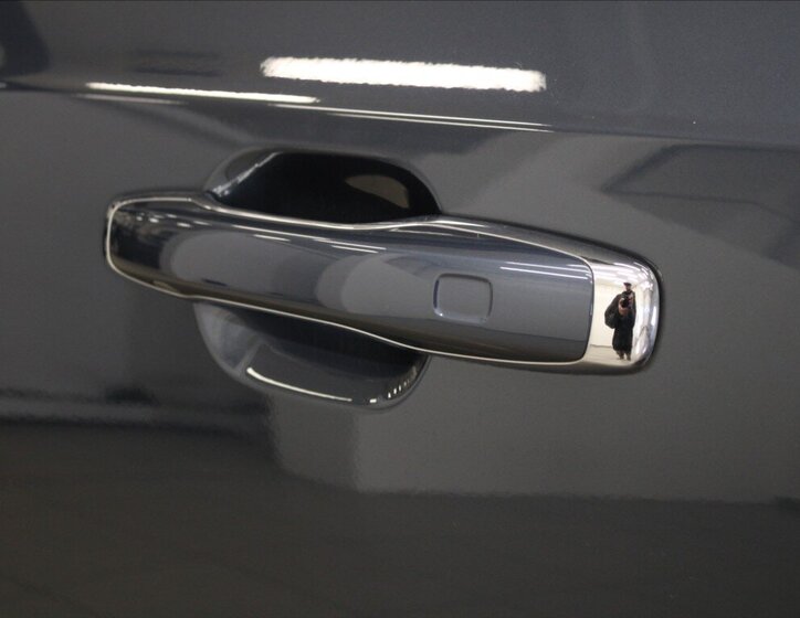 Volvo XC90 SUV / Terénní 2,0 l 173 kw