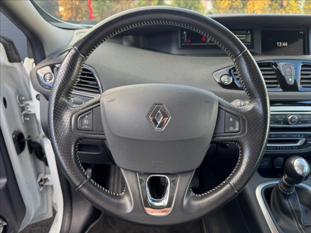 Renault Scénic MPV 1,2 l 97 kw