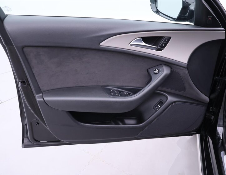 Audi A6 Allroad Kombi 3,0 l 200 kw