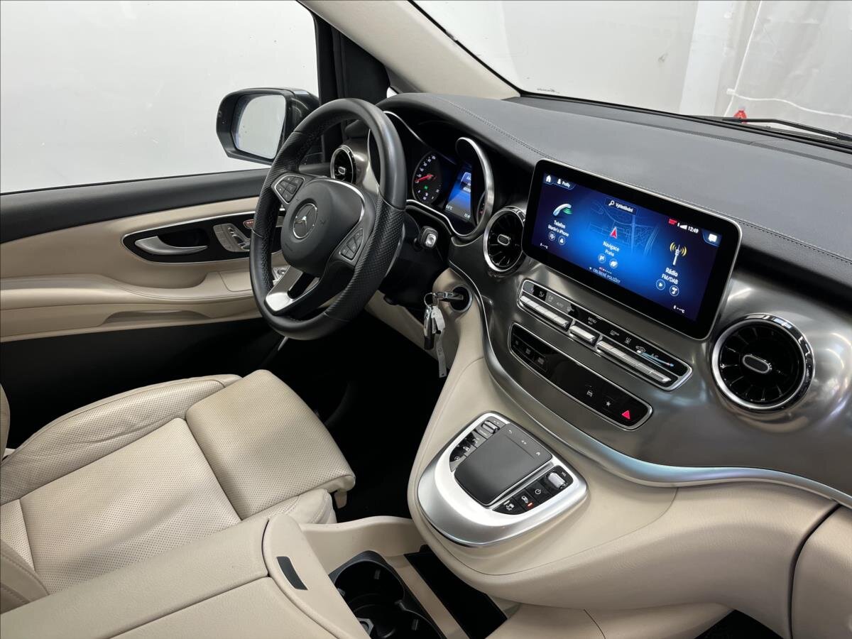 Mercedes-Benz Třídy V MPV 2,0 l 174 kw