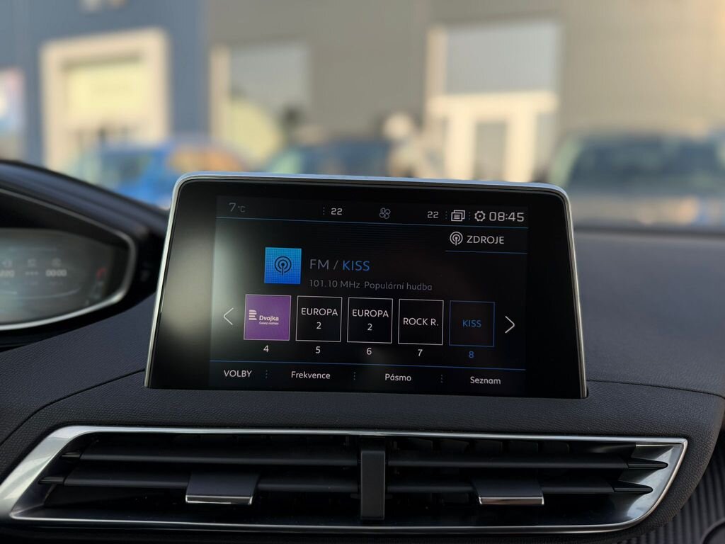 Peugeot 3008 SUV / Terénní 1,2 l 96 kw