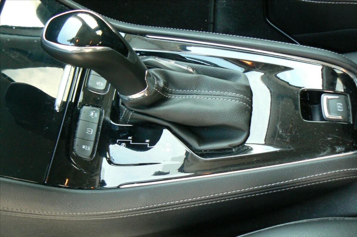 Opel Grandland X SUV / Terénní 1,2 l 96 kw