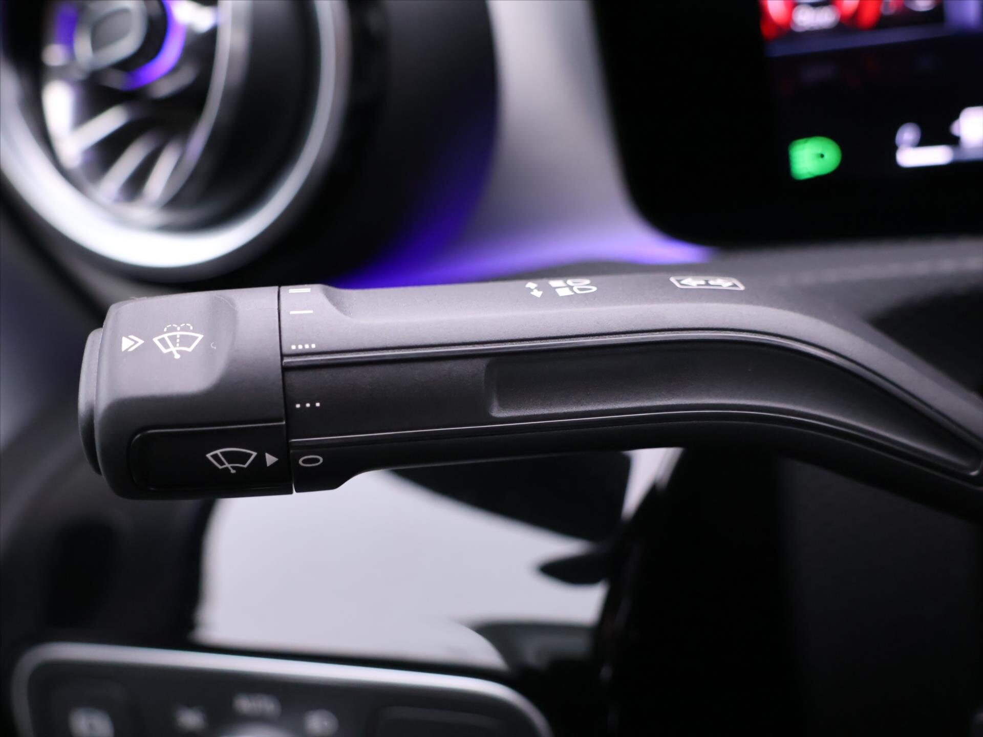 Mercedes-Benz CLA Kupé 1,3 l 120 kw