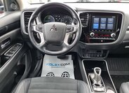 Mitsubishi Outlander SUV / Terénní 2,4 l 165 kw