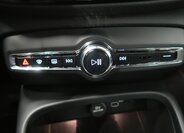 Volvo XC40 Kombi 2,0 l 145 kw