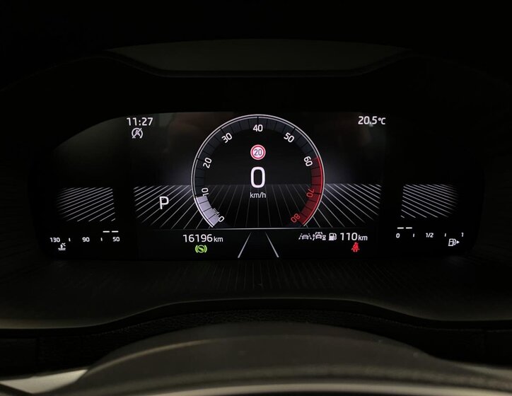 Škoda Karoq SUV 1,5 l 110 kw