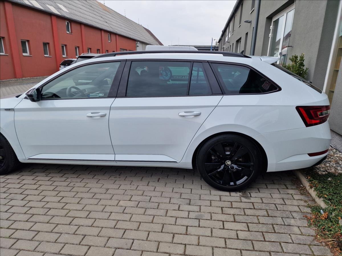 Škoda Superb Kombi 2,0 l 110 kw