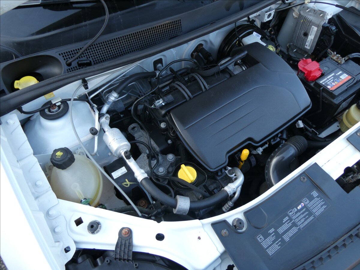 Dacia Sandero Hatchback 1,1 l 55 kw