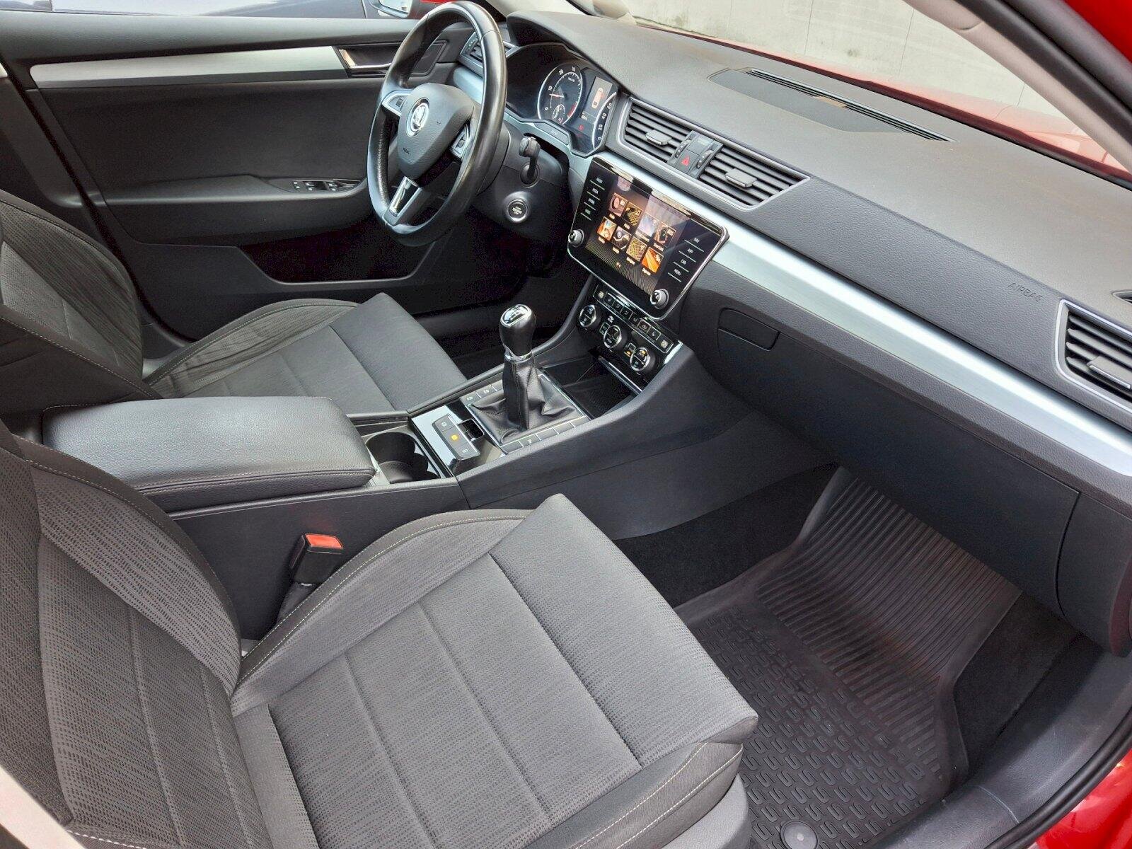 Škoda Superb Kombi 2,0 l 110 kw