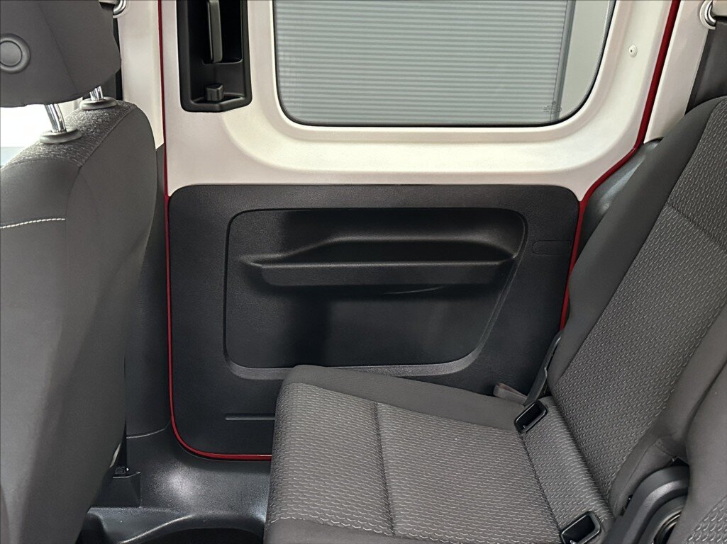 Volkswagen Caddy Kombi 2,0 l 75 kw