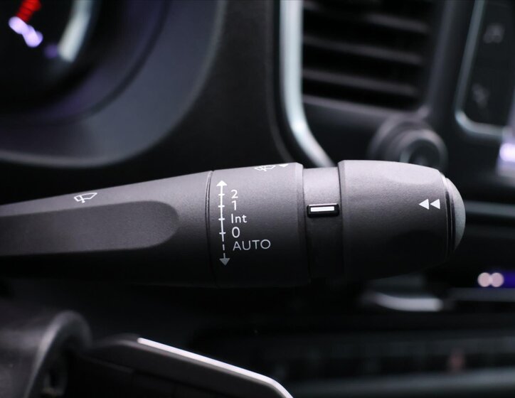 Fiat Scudo VAN / Minibus 2,0 l 106 kw