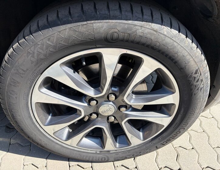 Jeep Grand Cherokee SUV / Terénní 3,0 l 184 kw