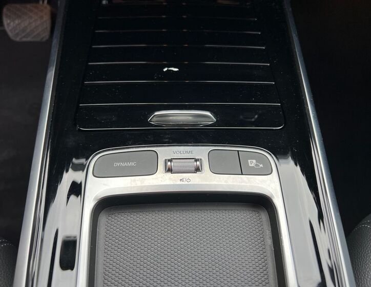 Mercedes-Benz GLB 28