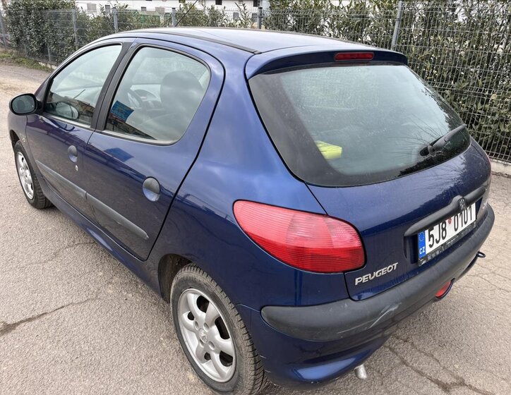 Peugeot 206 Hatchback 1,4 l 55 kw