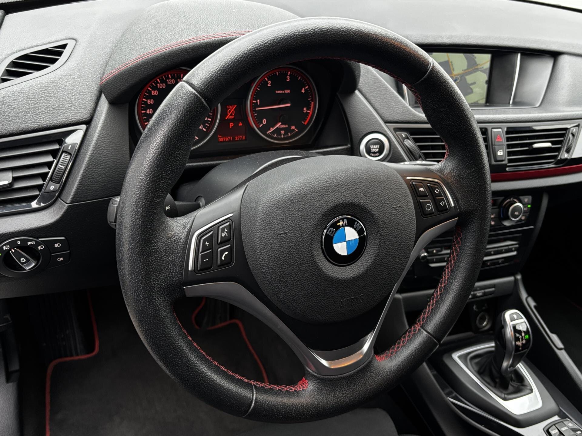 BMW X1 SUV 2,0 l 105 kw