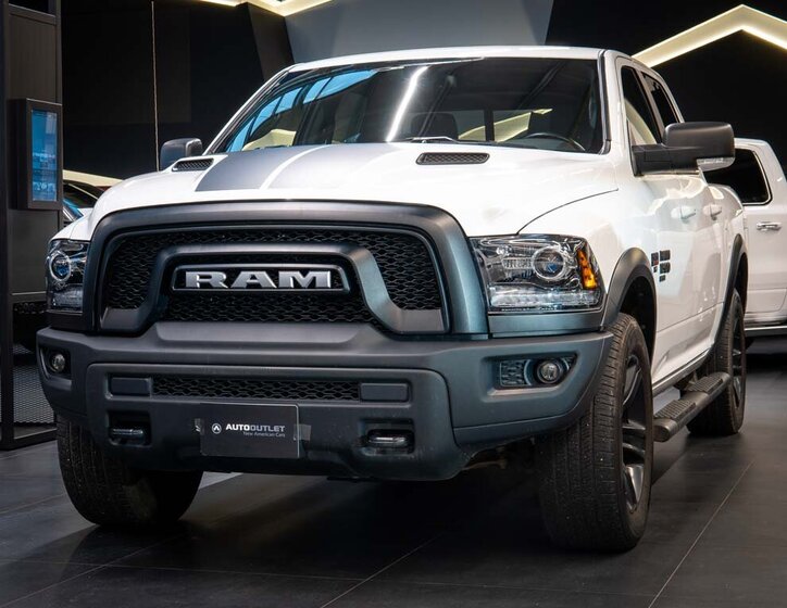 Dodge RAM Pick-up 5,7 l 291 kw