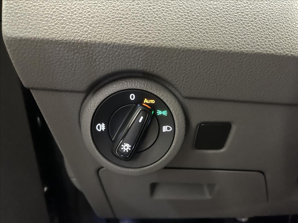 Volkswagen Transporter Kombi 2,0 l 110 kw