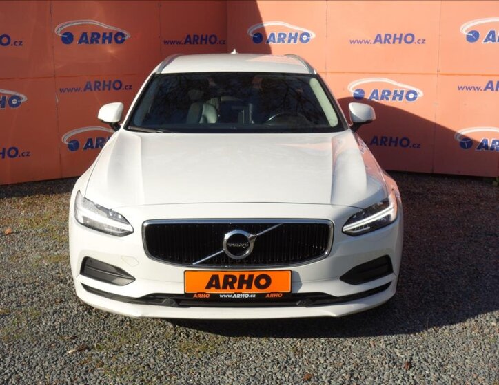 Volvo V90 Kombi 2,0 l 140 kw