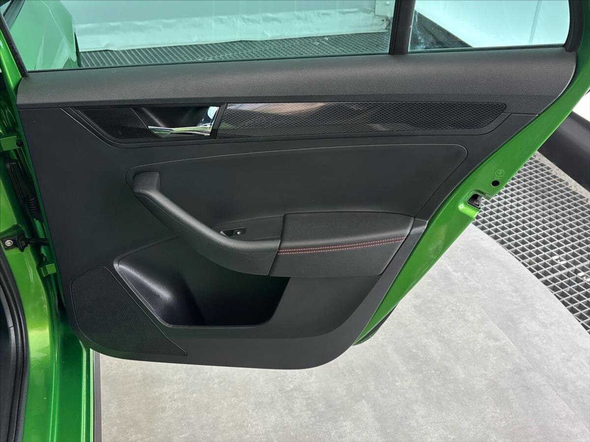 Škoda Rapid Hatchback 999,0 81 kw